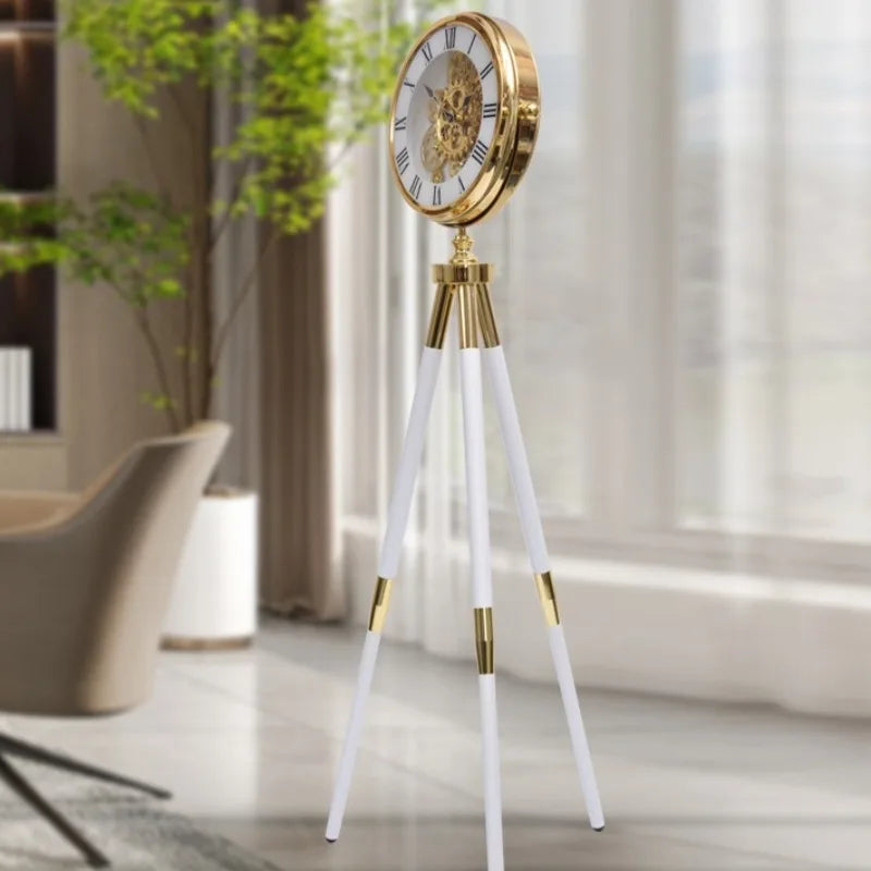Tripod Floor Clock Luxury Floor Clocks Modern American Decor Standing Watch Mental Creative Nordic Living Room Standing Watches